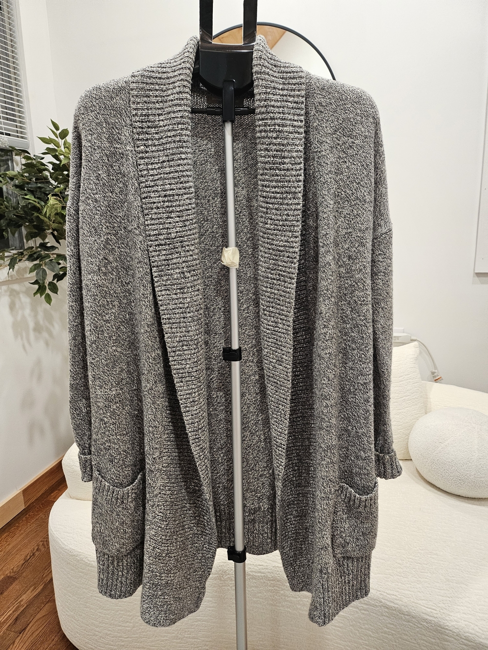 Cárdigan largo Banana Republic - Talla M - Gris Jaspeado (Algodón y Lana)
